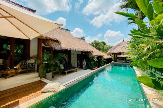 Image 1 from STUNNING 3 BEDROOM VILLA FOR MONTHLY RENTAL IN BALI PERERENAN