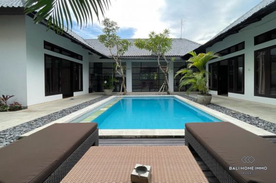 Image 2 from Superbe villa de 3 chambres en location mensuelle à Bali Seminyak