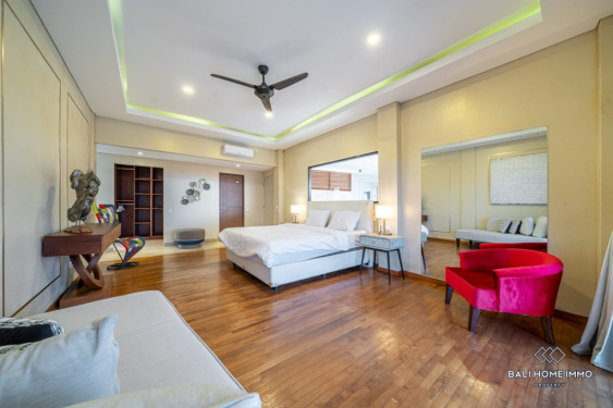 Image 8 from Vila 4 Kamar yang Menakjubkan untuk Dijual dan Disewakan di Sisi Perumahan Canggu Bali