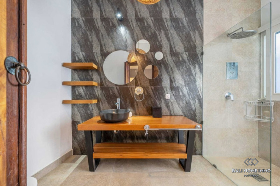 Image 14 from Vila 4 Kamar yang Menakjubkan untuk Dijual dan Disewakan di Sisi Perumahan Canggu Bali