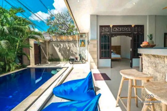 Image 2 from Stunning 3 Bedroom Villa for Rentals in Bali Petitenget