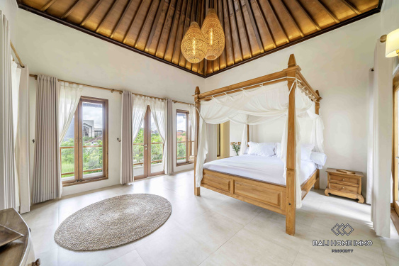 Image 10 from Superbe villa de 3 chambres à vendre et à louer à Bali Berawa