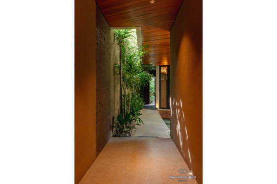 Image 18 from Villa Menakjubkan 3 Kamar Dijual di Tepi Pantai Pererenan, Bali