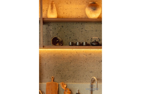 Image 5 from Villa Menakjubkan 3 Kamar Dijual di Tepi Pantai Pererenan, Bali