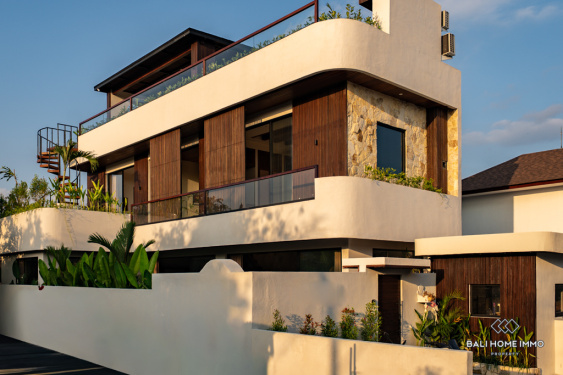 Image 1 from Stunning 3 Bedroom Villa for Sale in Bali Canggu Batubolong Echobeach