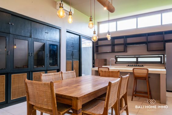 Image 4 from Vila 3 Kamar yang Menakjubkan untuk Dijual di Umalas Bali