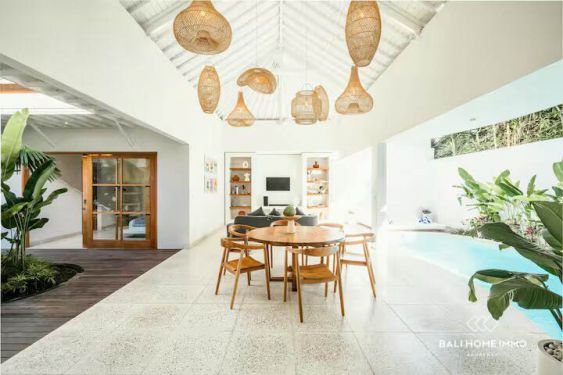 Image 6 from Vila 3 Kamar yang Menakjubkan Dijual di Jantung Berawa