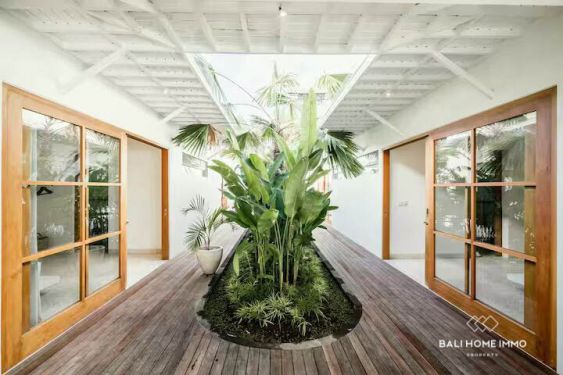 Image 9 from Vila 3 Kamar yang Menakjubkan Dijual di Jantung Berawa