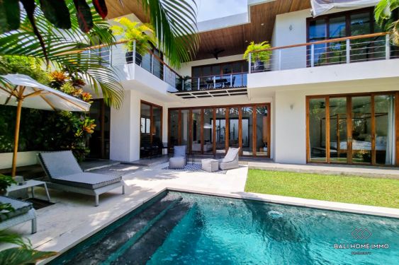Image 2 from Stunning 3 bedroom villa for sale leasehold in Bali Batu Belig