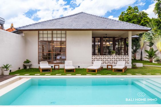 Image 2 from Stunning 3 Bedroom Villa For Sale Leasehold In Bali Seminyak