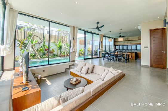 Image 12 from Superbe villa de 3 chambres à vendre et à louer à Bali, près de la plage de Pererenan
