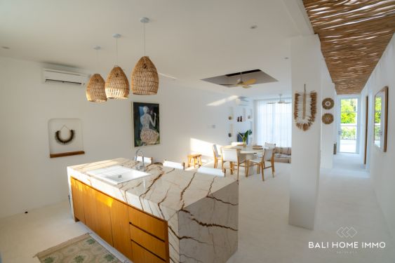 Image 11 from SUPERBE VILLA DE 3 CHAMBRES À VENDRE EN LOCATION À ULUWATU PRÈS DE LA PLAGE DE PADANG PADANG
