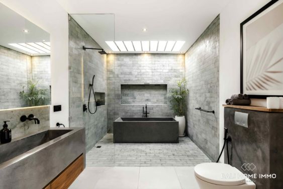 Image 11 from SUPERBE VILLA DE 3 CHAMBRES À VENDRE EN LOCATION À BINGIN