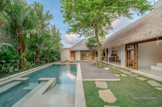 SUPERBE VILLA DE 3 CHAMBRES À LOUER À L'ANNÉE OU AU MOIS À ULUWATU - BINGIN