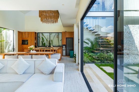 Image 7 from Superbe villa moderne de 4 chambres à vendre à Seminyak Double Six