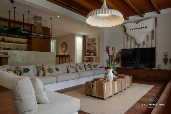 Image 3 from Stunning 4 Bedroom Villa for Monthly and Yearly Rental in Bali Berawa