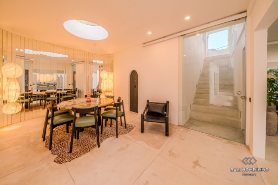 Image 8 from Vila 4 Kamar yang Menakjubkan untuk Disewa Bulanan dan Tahunan di Tepi Pantai Pererenan Bali