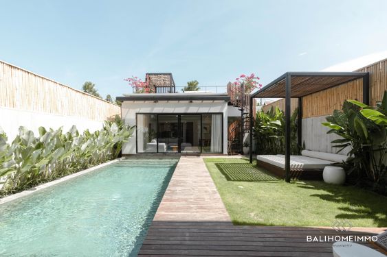 Image 1 from Stunning 4 Bedroom Villa for Sale Leasehold in Bali Canggu Batu Bolong