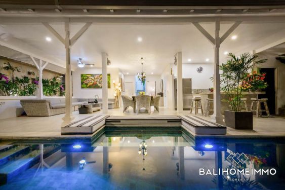 Image 3 from Superbe villa de 4 chambres à vendre avec option d'achat à Bali Seminyak