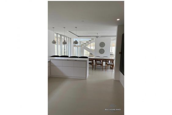 Image 9 from Villa Menakjubkan 4 Kamar Disewakan di Bali Seminyak