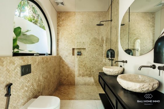 Image 20 from 4 Bedroom Villa for Rent and Sale with Ocean view in Bali near Seseh Beach