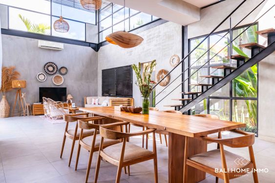 Image 9 from Dijual Villa 4 Kamar Tidur yang Menakjubkan di Bali Umalas