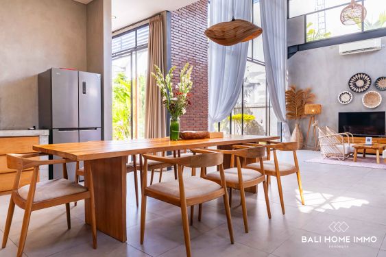 Image 10 from Dijual Villa 4 Kamar Tidur yang Menakjubkan di Bali Umalas