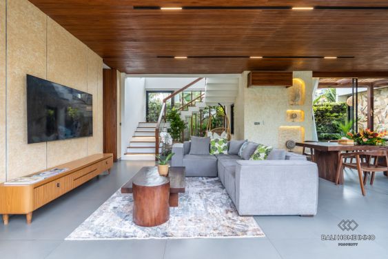 Image 6 from STUNNING 4 BEDROOM VILLA FOR SALE AND RENT IN BALI CANGGU BERAWA