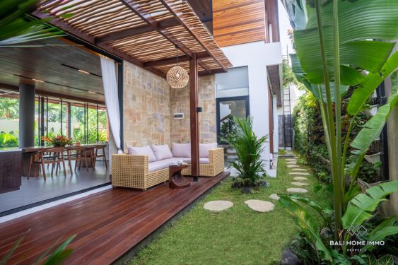 Image 4 from STUNNING 4 BEDROOM VILLA FOR SALE AND RENT IN BALI CANGGU BERAWA