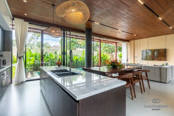 Image 5 from STUNNING 4 BEDROOM VILLA FOR SALE AND RENT IN BALI CANGGU BERAWA