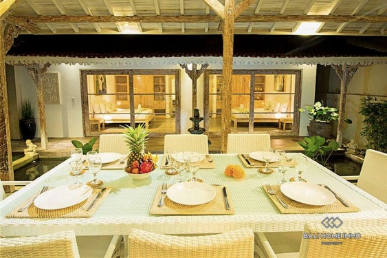 Image 12 from Stunning 4 Bedroom Villa in Prime Berawa, Canggu