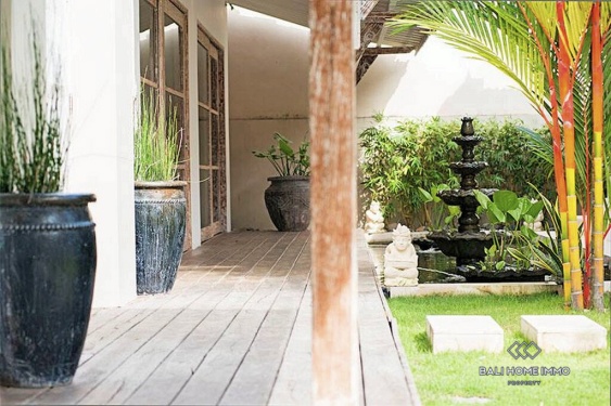 Image 6 from Stunning 4 Bedroom Villa in Prime Berawa, Canggu