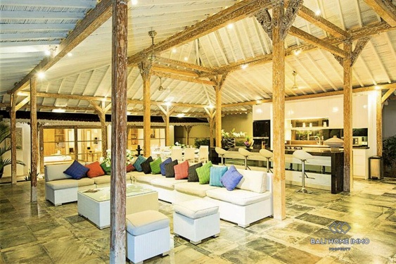 Image 9 from Stunning 4 Bedroom Villa in Prime Berawa, Canggu