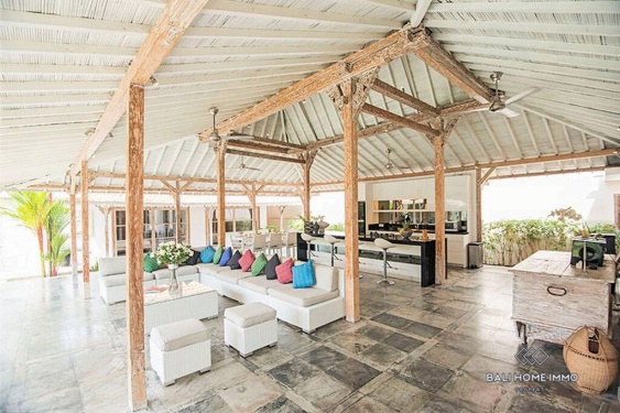 Image 7 from Stunning 4 Bedroom Villa in Prime Berawa, Canggu