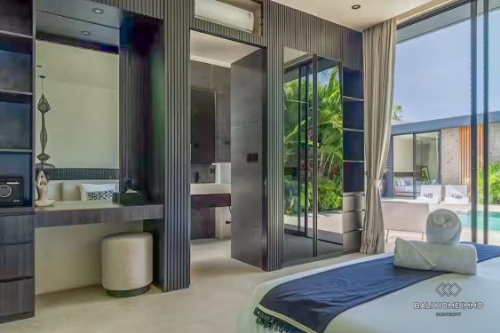 Image 20 from Stunning 4 bedrooms brand new villa for sale leasehold in Bali - Umalas