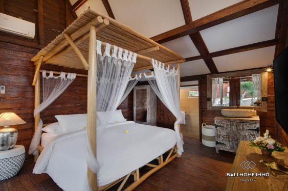 Image 13 from Stunning 5 Bedroom Villa for Sale in the heart of Batu Bolong Bali