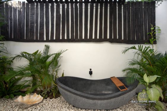 Image 15 from Stunning 5 Bedroom Villa for Sale in the heart of Batu Bolong Bali