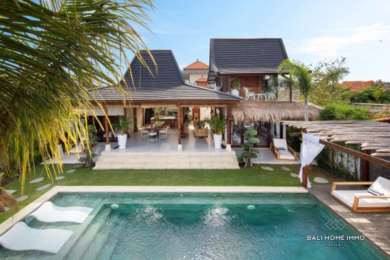 Image 1 from Superbe villa de 5 chambres à vendre et à louer au coeur de Batubolong Bali