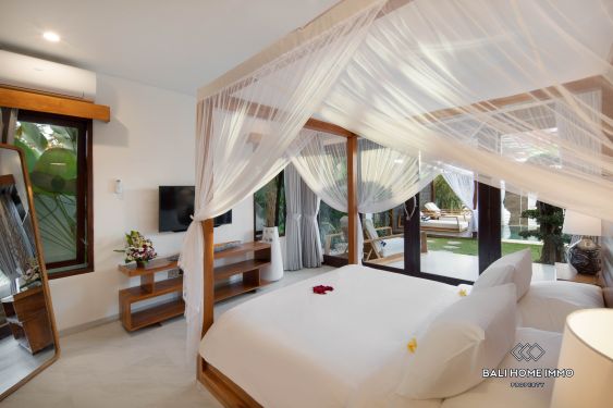 Image 11 from Stunning 5 Bedroom Villa for Sale in the heart of Batu Bolong Bali