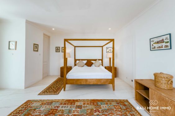 Image 15 from SUPERBE VILLA DE 5 CHAMBRES AVEC VUE IMPRENABLE SUR L'OCÉAN DANS LE QUARTIER PRIME DE BINGIN