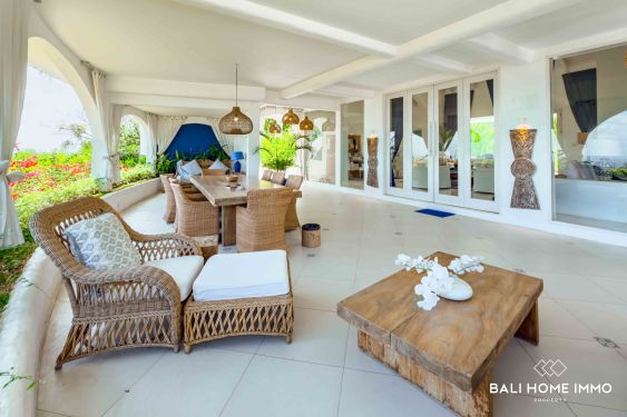 Image 5 from SUPERBE VILLA DE 5 CHAMBRES AVEC VUE IMPRENABLE SUR L'OCÉAN DANS LE QUARTIER PRIME DE BINGIN