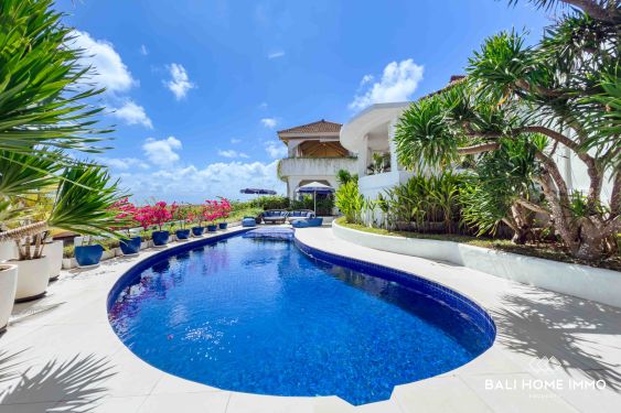 Image 1 from STUNNING 5 BEDROOM VILLA WITH BREATHTAKING OCEAN VIEW IN PRIME BINGIN