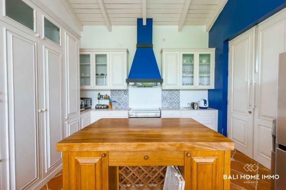 Image 11 from SUPERBE VILLA DE 5 CHAMBRES AVEC VUE IMPRENABLE SUR L'OCÉAN DANS LE QUARTIER PRIME DE BINGIN