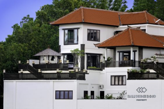 Image 2 from Stunning 5 Bedroom Villa with Panoramic Views for Sale in Balangan