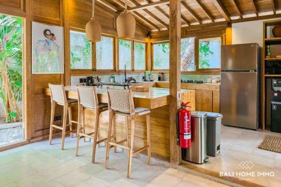 Image 13 from SUPERBE VILLA EN BOIS DE 5 CHAMBRES À VENDRE EN LOCATION À BINGIN