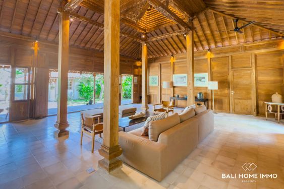 Image 10 from SUPERBE VILLA EN BOIS DE 5 CHAMBRES À VENDRE EN LOCATION À BINGIN