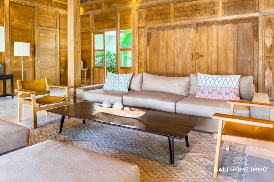 Image 6 from SUPERBE VILLA EN BOIS DE 5 CHAMBRES À VENDRE EN LOCATION À BINGIN