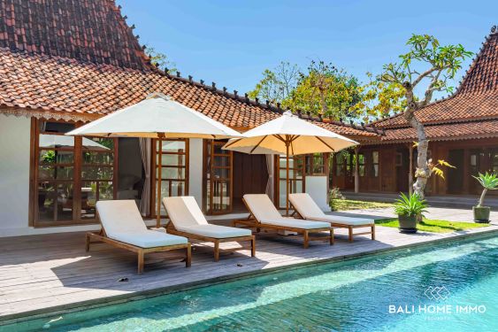 Image 2 from VILLA KAYU 5 KAMAR TIDUR YANG MENAKJUBKAN UNTUK DIJUAL SEWA DI BINGIN