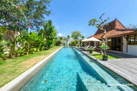 Image 5 from SUPERBE VILLA EN BOIS DE 5 CHAMBRES À VENDRE EN LOCATION À BINGIN