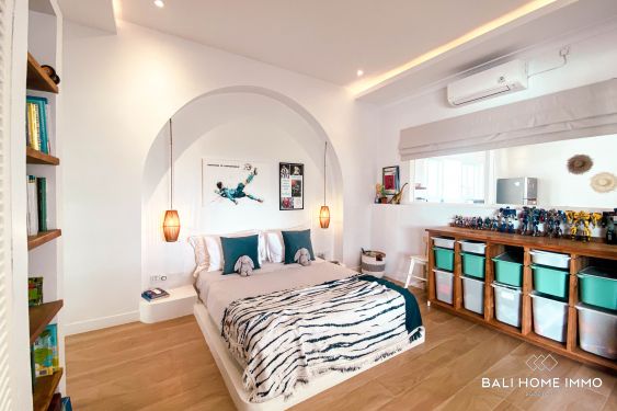 Image 14 from STUNNING AND SPACIOUS 4 BEDROOMS + STUDIO FAMILY VILLA FOR SALE IN BALI PECATU